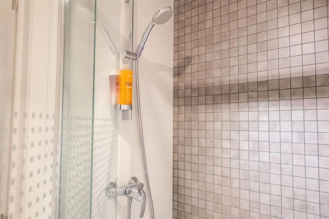 Pelicanstay In Antwerp City Center 아파트