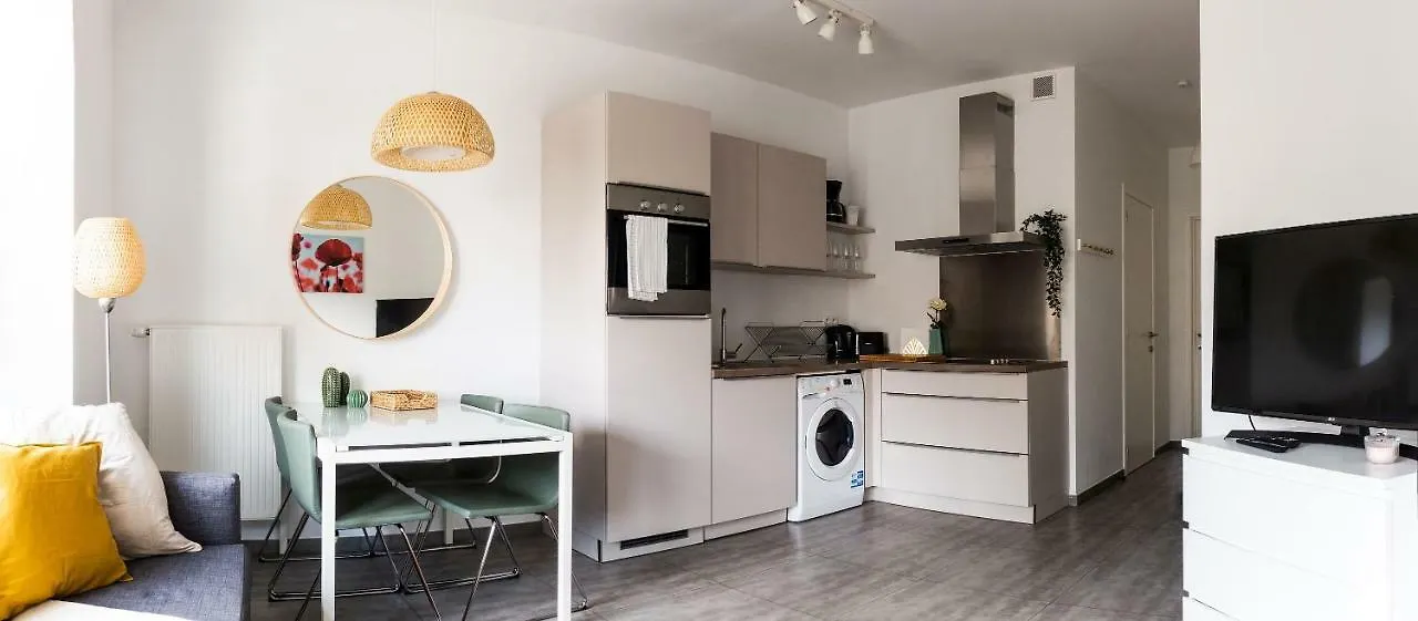 Pelicanstay In Antwerp City Center
